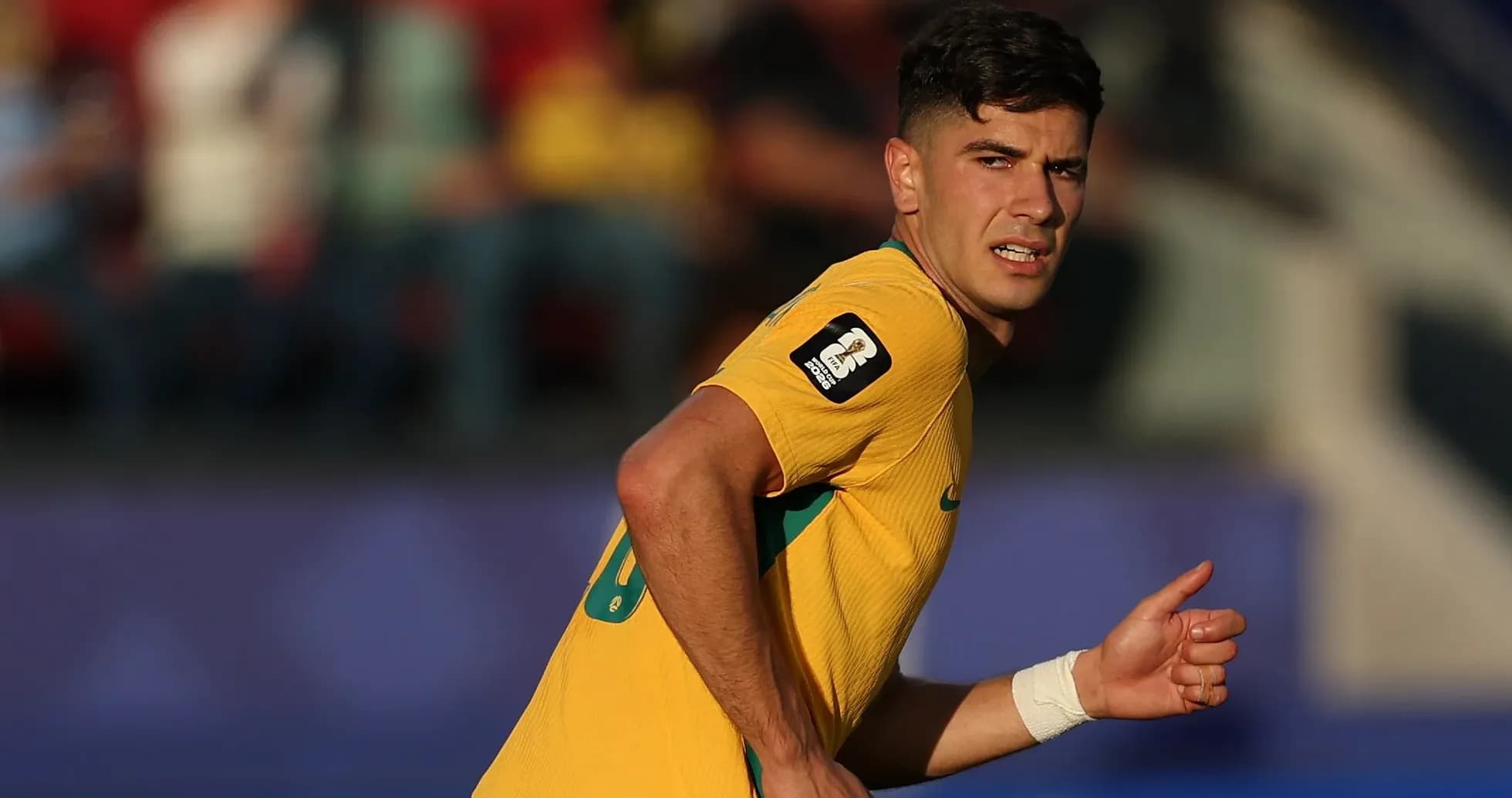 Jugador australiano corriendo durante el partido Jugador australiano corriendo durante el partido
