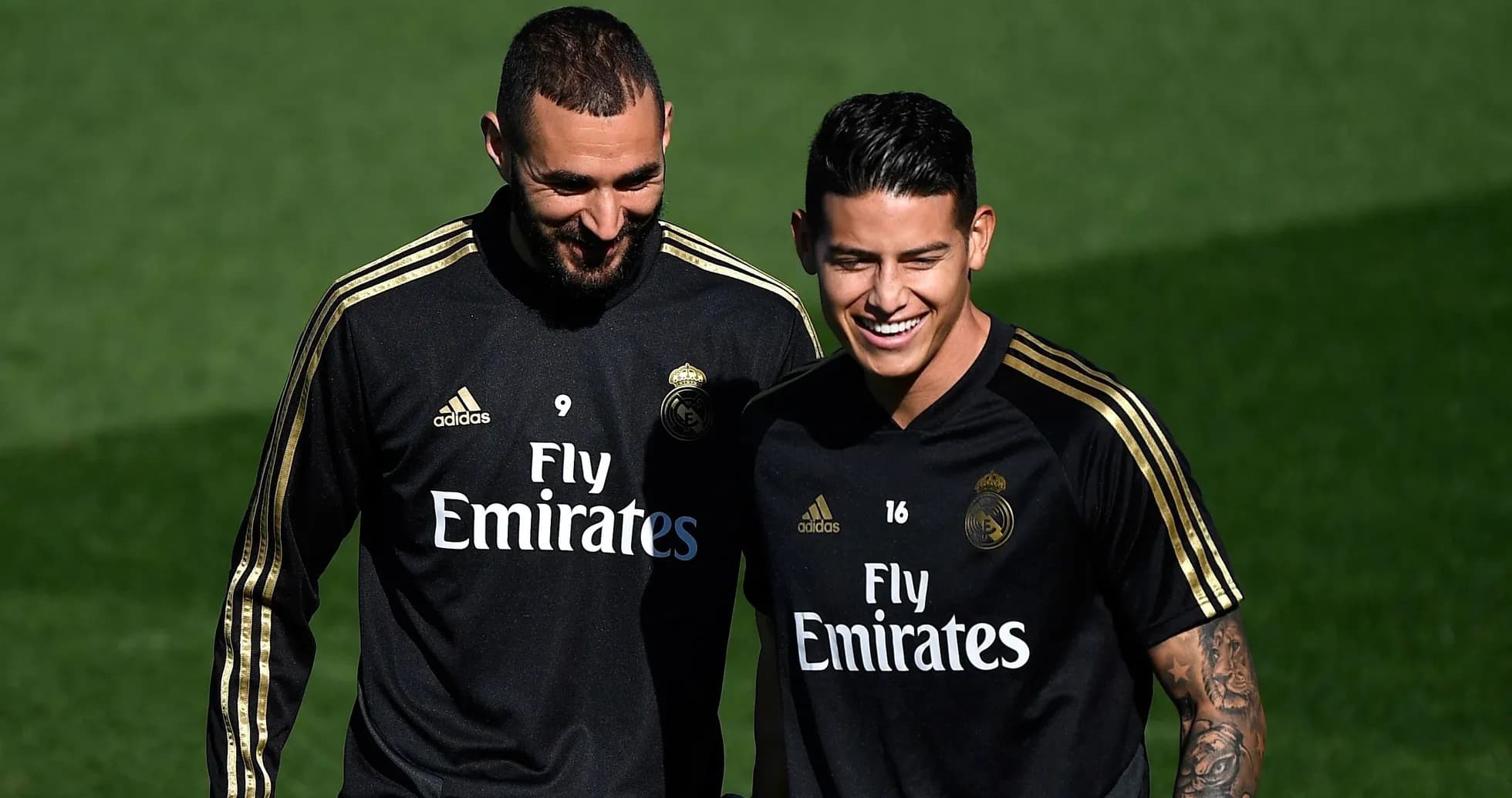 Karim Benzema y James Rodríguez en entrenamiento Karim Benzema y James Rodríguez en entrenamiento