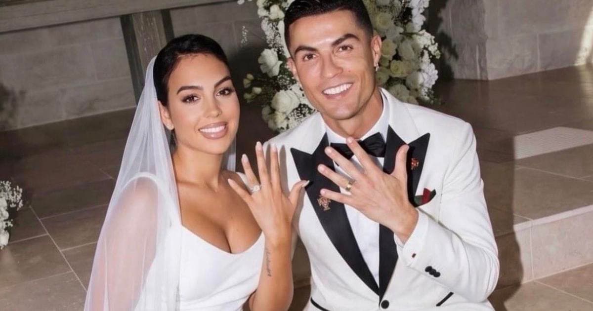 Ronaldo y Georgina firman acuerdo prenupcial antes de boda en mansión valorada en ₦55 mil millones Ronaldo y Georgina firman acuerdo prenupcial antes de boda en mansión valorada en ₦55 mil millones