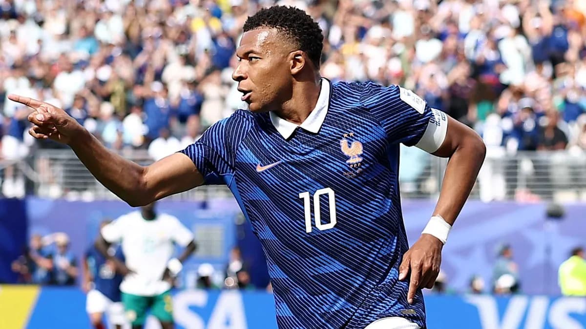 Kylian Mbappé supera récord de Ronaldo tras doblete en victoria de Francia ante Suecia Kylian Mbappé supera récord de Ronaldo tras doblete en victoria de Francia ante Suecia