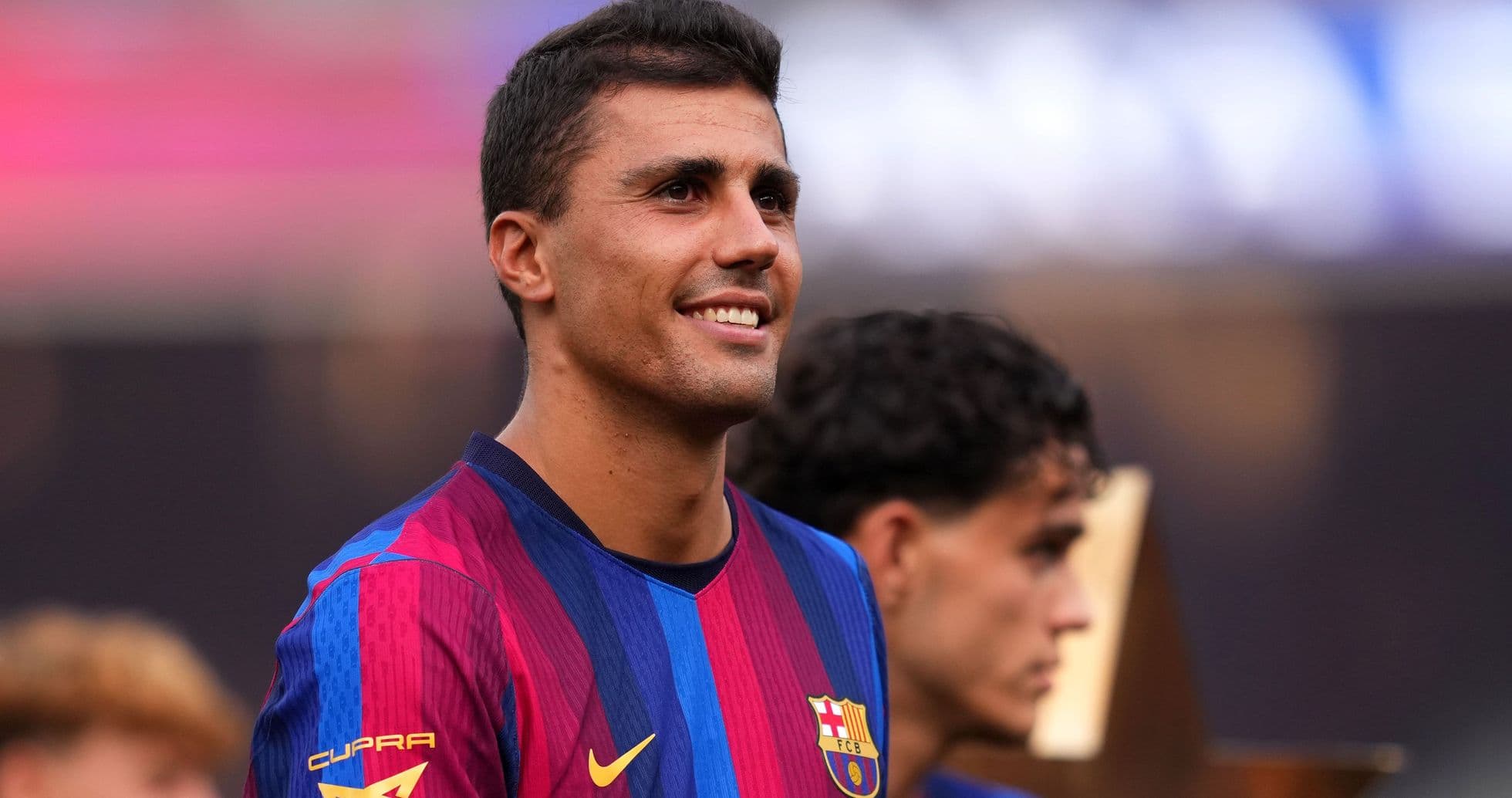 Hansi Flick anuncia el debut de Rodri con el Barcelona frente al Athletic Club Hansi Flick anuncia el debut de Rodri con el Barcelona frente al Athletic Club