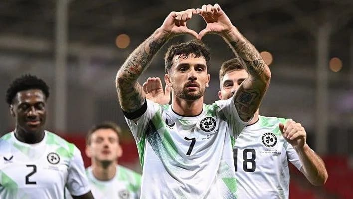 La República de Irlanda vence a Israel en Debrecen con un contundente 3-0 La República de Irlanda vence a Israel en Debrecen con un contundente 3-0