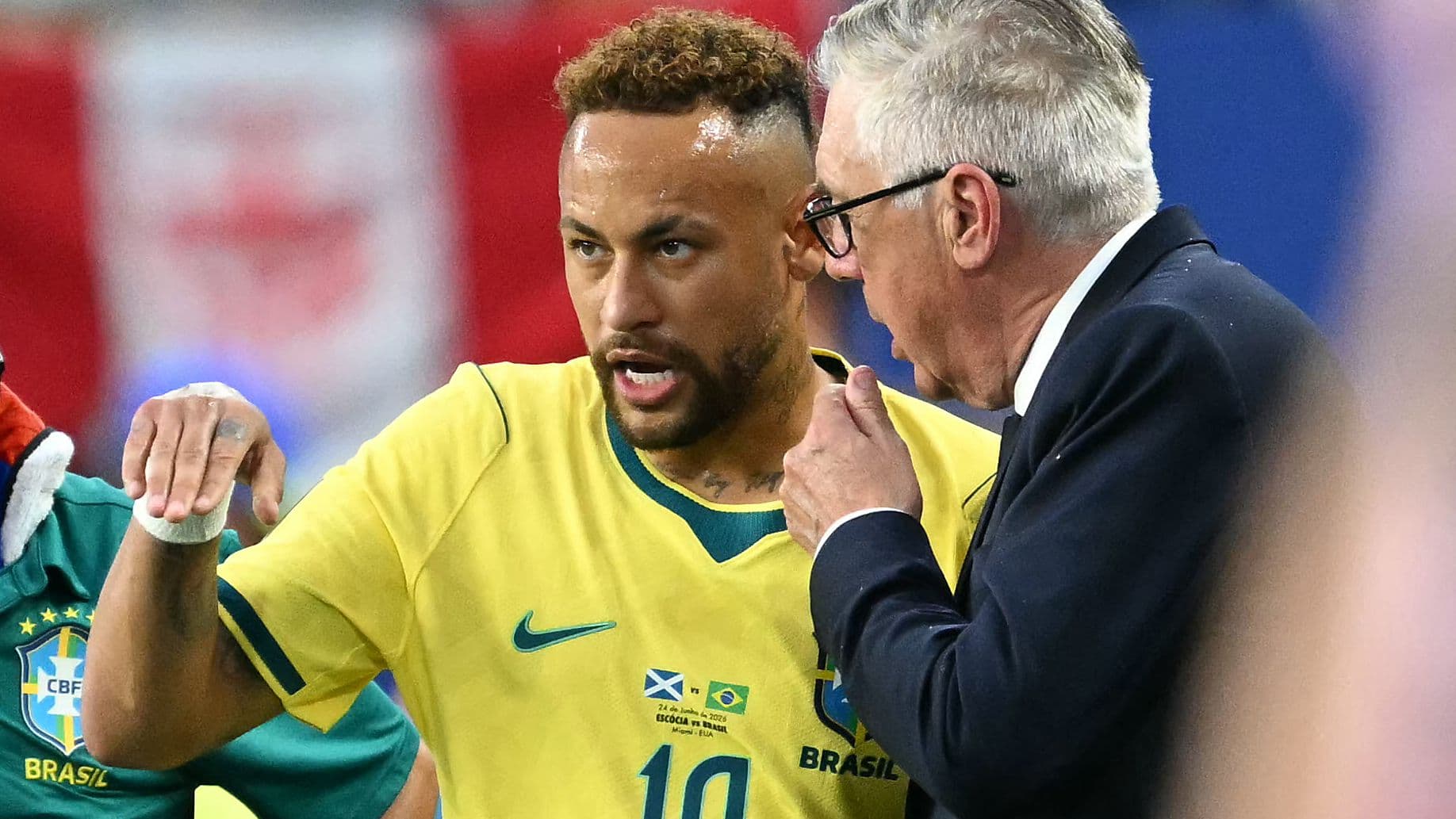 Carlo Ancelotti defiende la convocatoria de Neymar para el Mundial tras su retiro de la selección brasileña Carlo Ancelotti defiende la convocatoria de Neymar para el Mundial tras su retiro de la selección brasileña