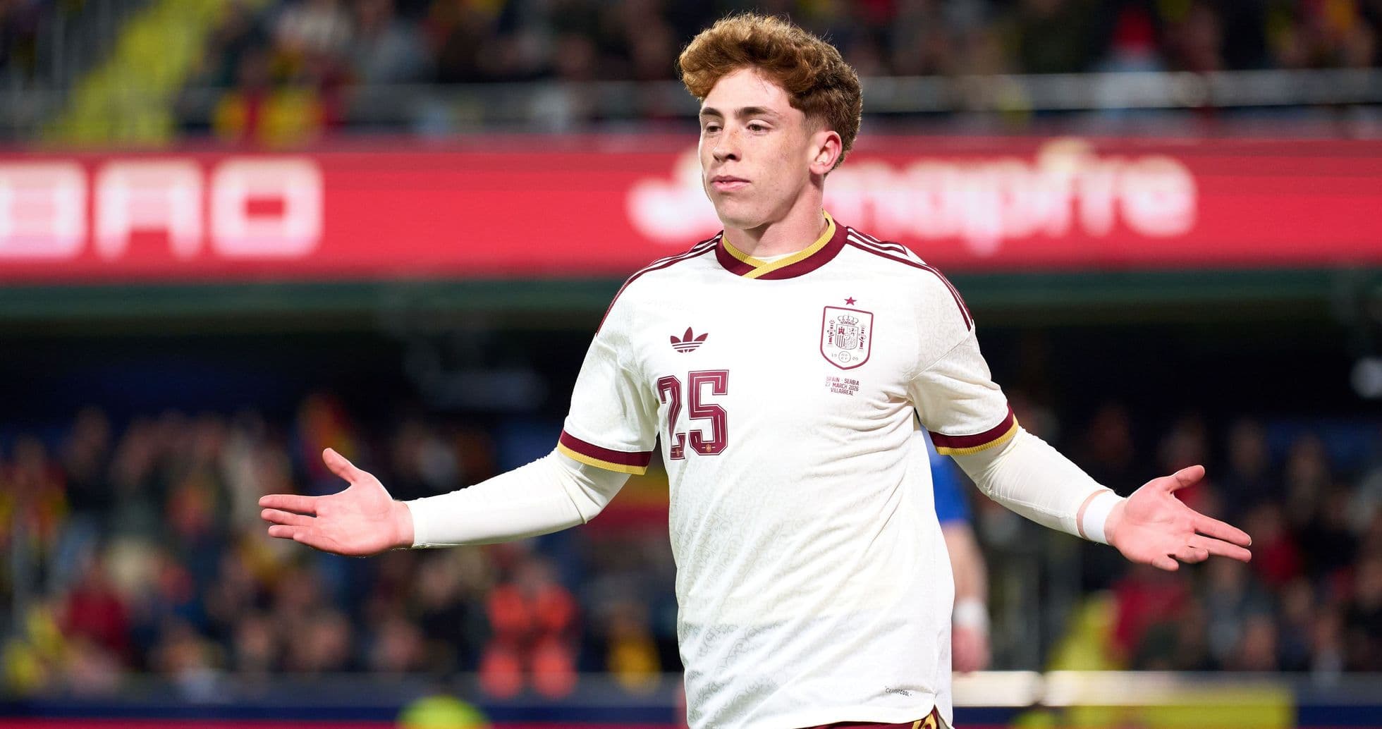 Liverpool asegura a Victor Muñoz por £34 millones tras superar a Newcastle en la carrera de fichajes Liverpool asegura a Victor Muñoz por £34 millones tras superar a Newcastle en la carrera de fichajes