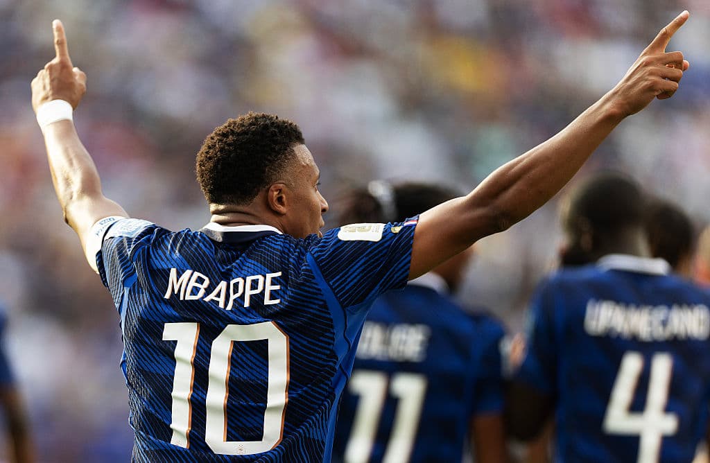 Resumen nocturno del Mundial 2026: México y figuras destacadas brillan en la fase de grupos Resumen nocturno del Mundial 2026: México y figuras destacadas brillan en la fase de grupos