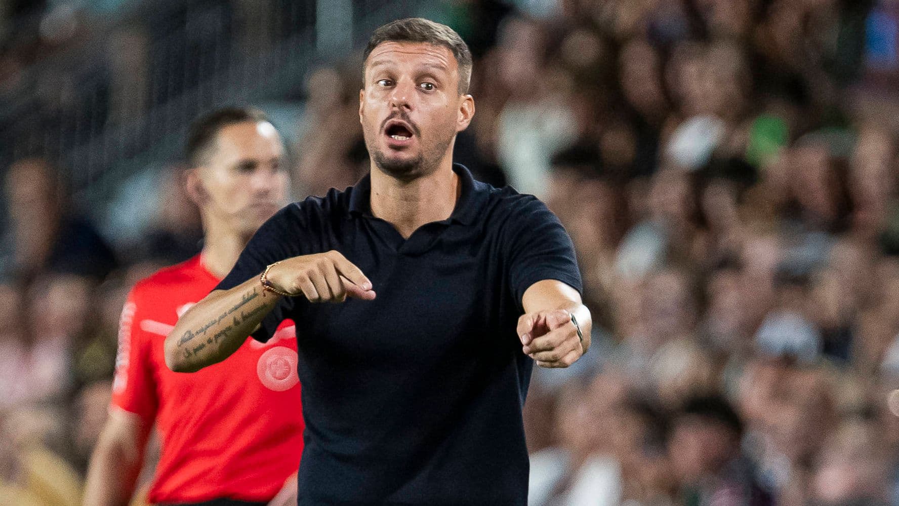 Martin Anselmi propone un plan audaz para Elche frente al Real Madrid Martin Anselmi propone un plan audaz para Elche frente al Real Madrid