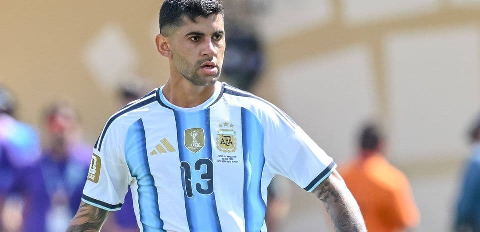 Ángel Di María apoya a Cristian Romero como nuevo capitán de Argentina tras despedida de Messi Ángel Di María apoya a Cristian Romero como nuevo capitán de Argentina tras despedida de Messi