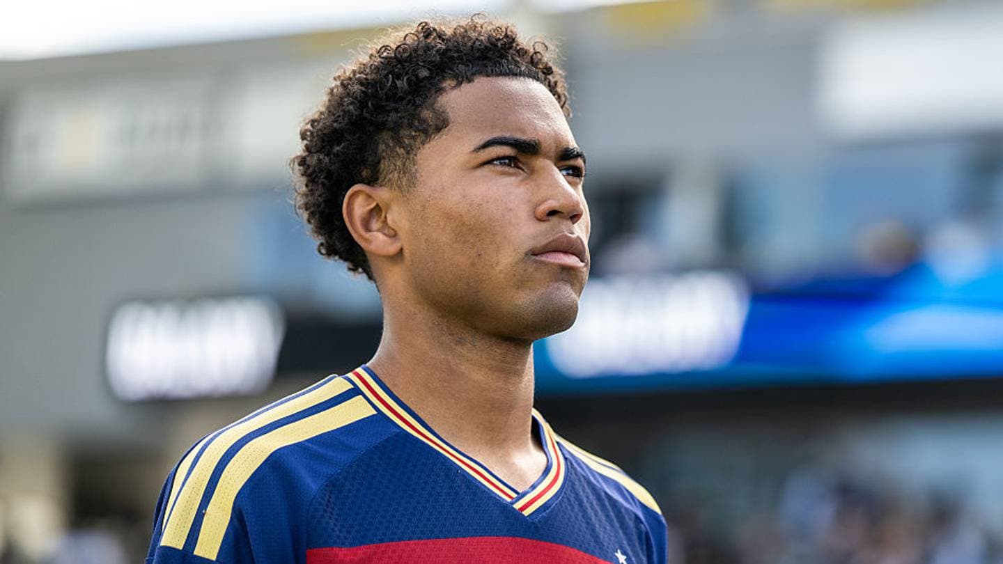 Joven Promesa Estadounidense Firma con Crystal Palace y Se Une a Chris Richards Joven Promesa Estadounidense Firma con Crystal Palace y Se Une a Chris Richards