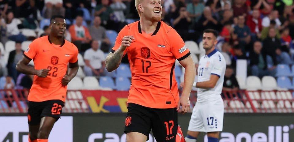Mexx Meerdink brilla en su debut con dos goles decisivos en la victoria de Países Bajos ante Serbia Mexx Meerdink brilla en su debut con dos goles decisivos en la victoria de Países Bajos ante Serbia