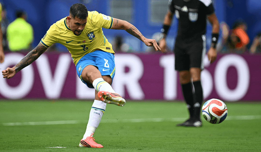 Arsenal ficha al mediocampista brasileño Guimaraes procedente del Newcastle Arsenal ficha al mediocampista brasileño Guimaraes procedente del Newcastle